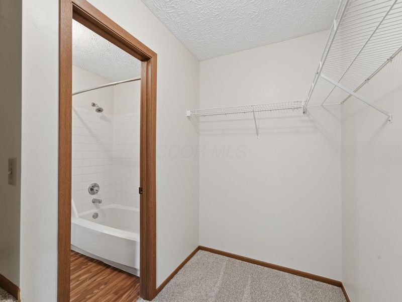 6911 Finchley Drive, Reynoldsburg, OH 43068 Photo 16
