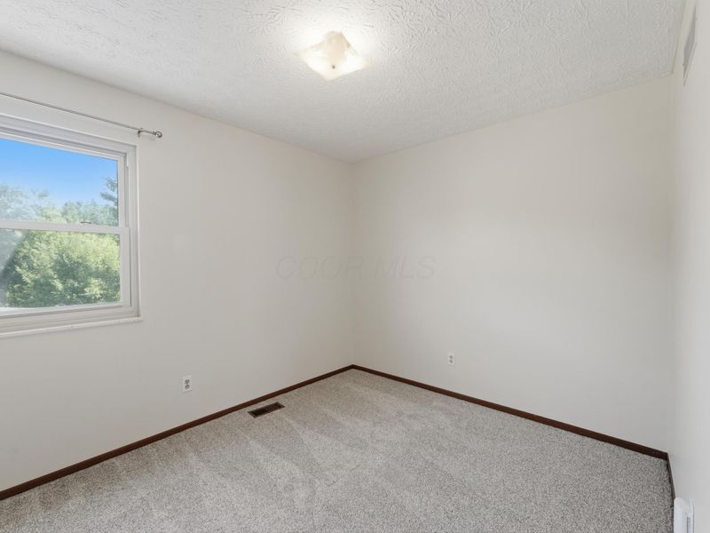 6911 Finchley Drive, Reynoldsburg, OH 43068 Photo 18