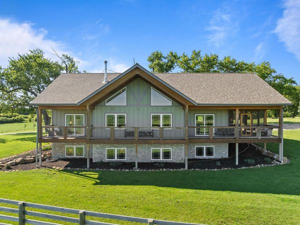 29224 Mt Tom ROAD, Burlington, WI 53105