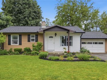 107 Canandaigua Avenue, Canandaigua, NY 14424