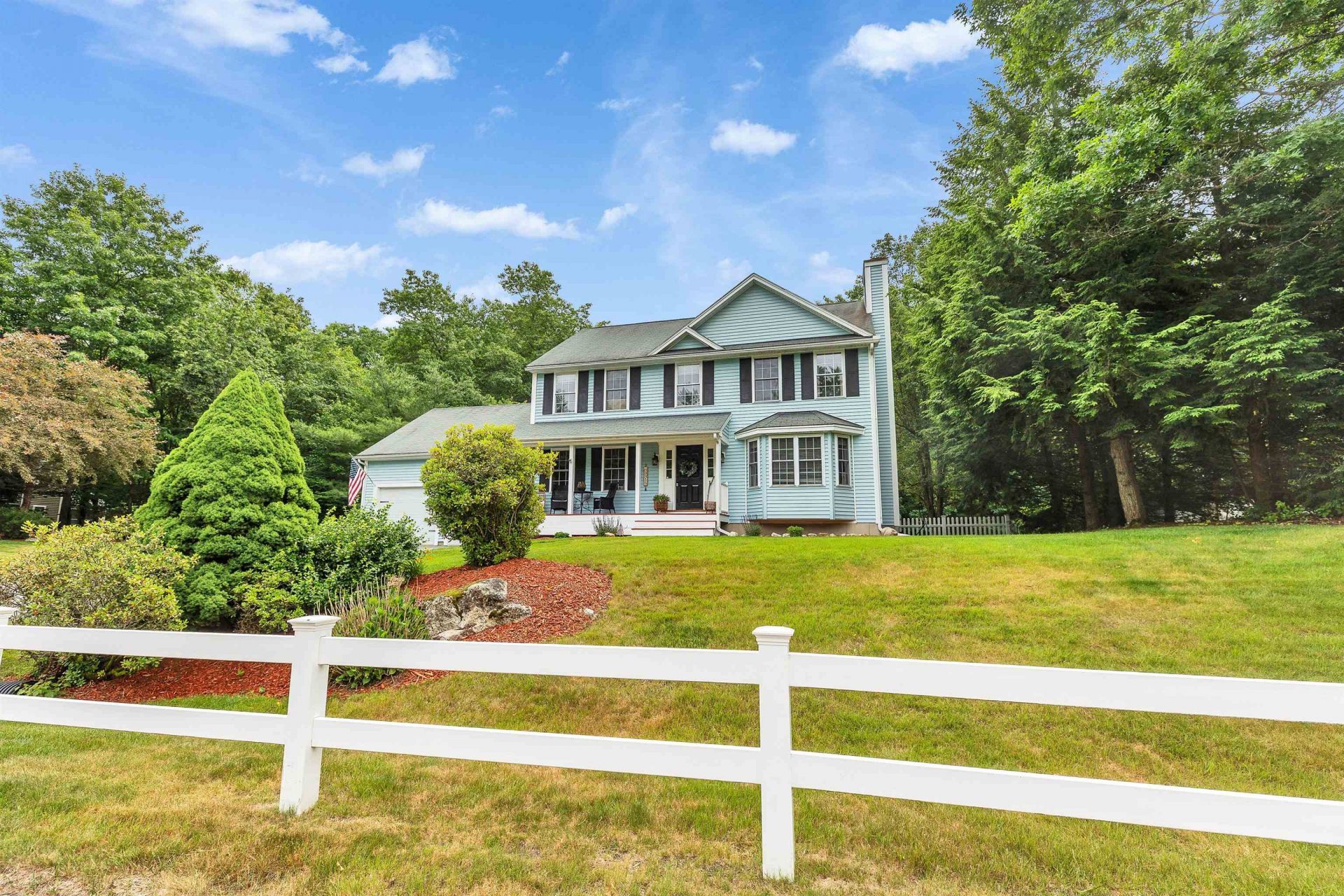 22 Sarah Drive, Merrimack, NH 03054 Main Photo