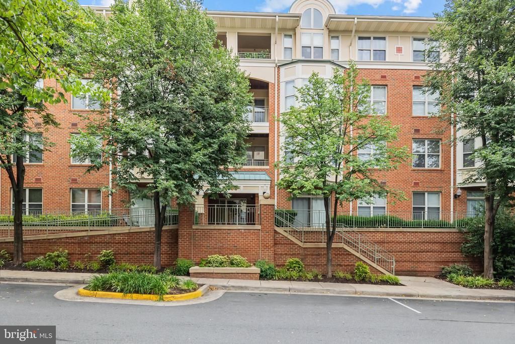 1855 Stratford Park Place, Unit 204, Reston, VA 20190 Main Photo