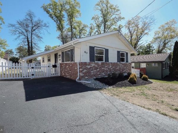 60 N OAKLAND AVENUE, RUNNEMEDE, NJ 08078