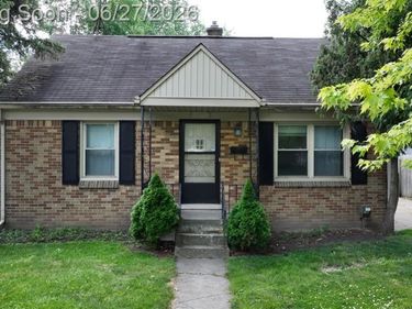 1005 Voorheis Street, Pontiac, MI 48341
