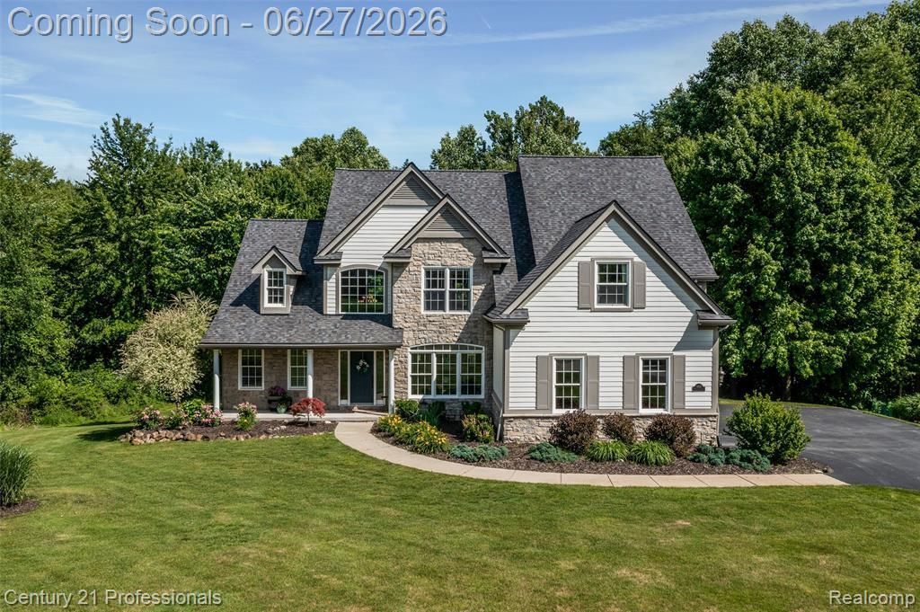 8928 Wild Iris Court, Springfield Township, MI 48350 Main Photo