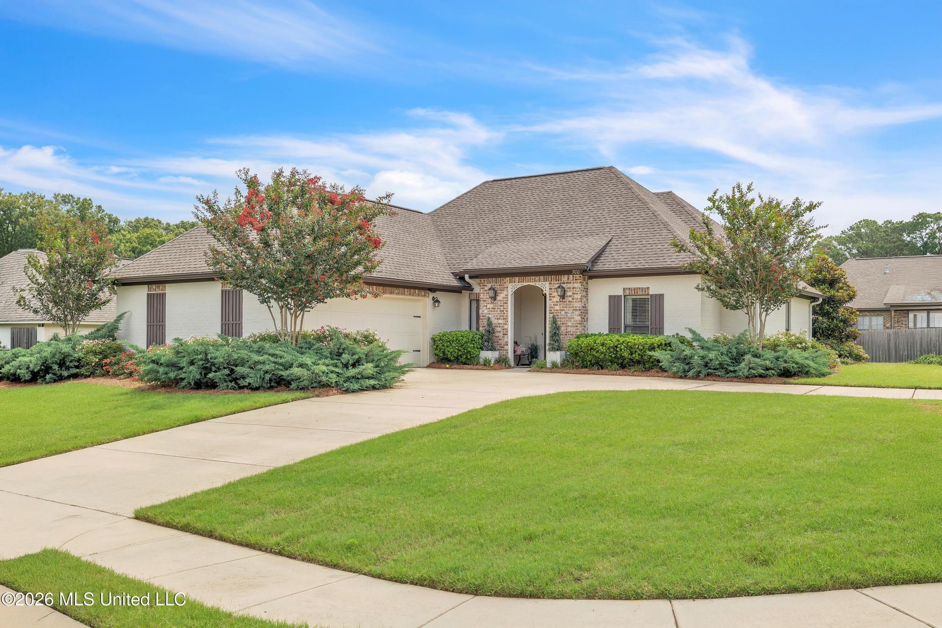 700 Easton Cove, Pearl, MS 39208 Main Photo