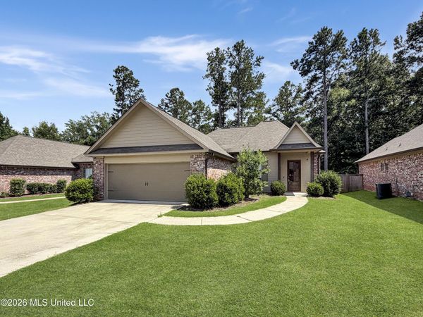 99 Saint Croix Lane, Madison, MS 39110
