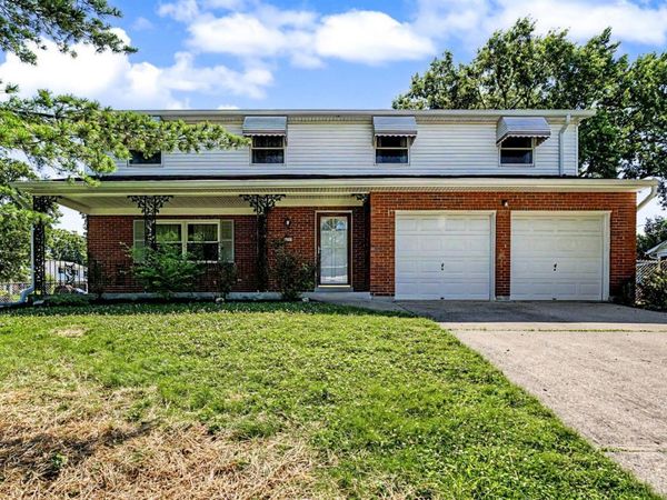 1690 Yellowglen Drive, Cincinnati, OH 45255