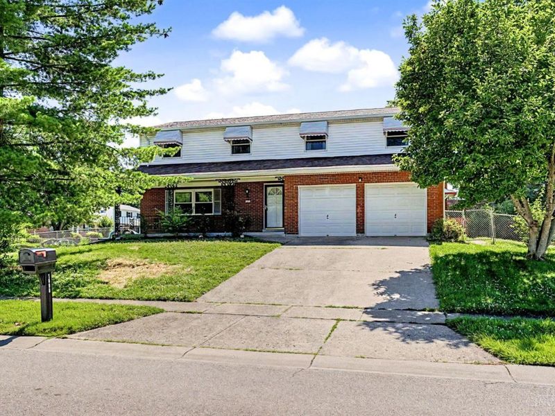 1690 Yellowglen Drive, Anderson Twp, OH 45255 Photo 6