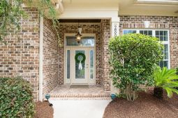 9800 Plumfield Ct. photo 4