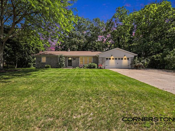 4778 Countryside Drive NE, Grand Rapids, MI 49525