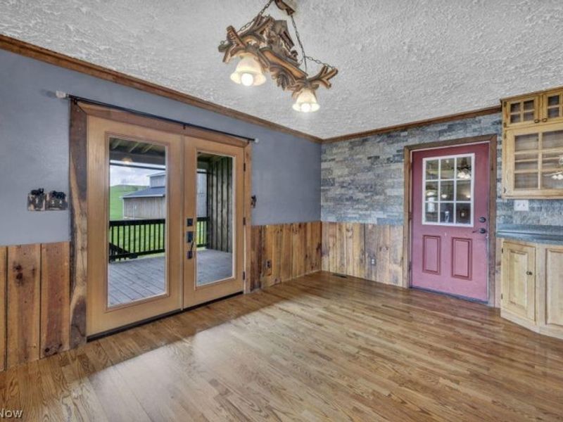 18513 Hobbler Lane, Lore City, OH 43755 Photo 15