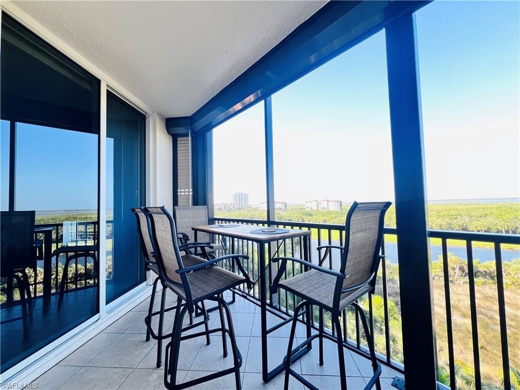 23850 Via Italia Cir , Unit 605, Estero, FL 34134 Photo