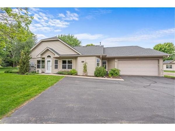 700 Leroy Lane, Unit 2, River Falls, WI 54022