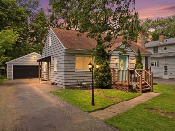 23 Montcalm Drive , Rochester, NY 14617