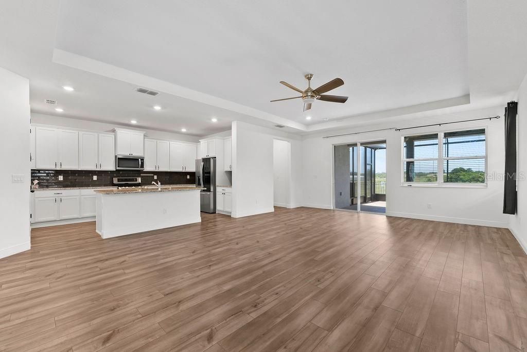 7322 34th Court E, Sarasota, FL 34243 Photo