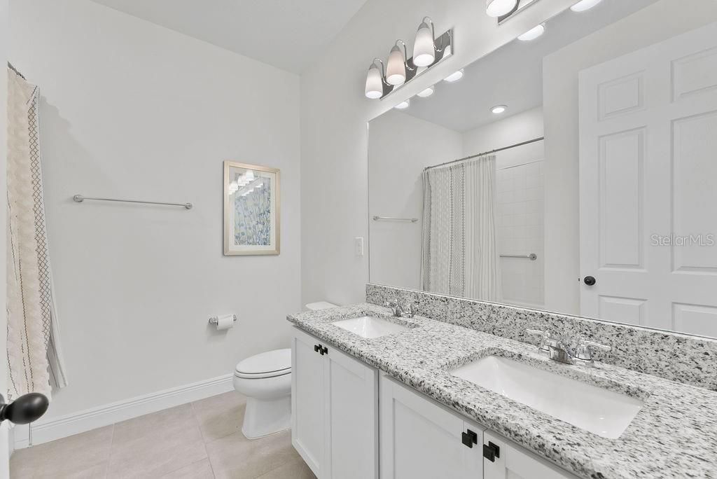 7322 34th Court E, Sarasota, FL 34243 Photo