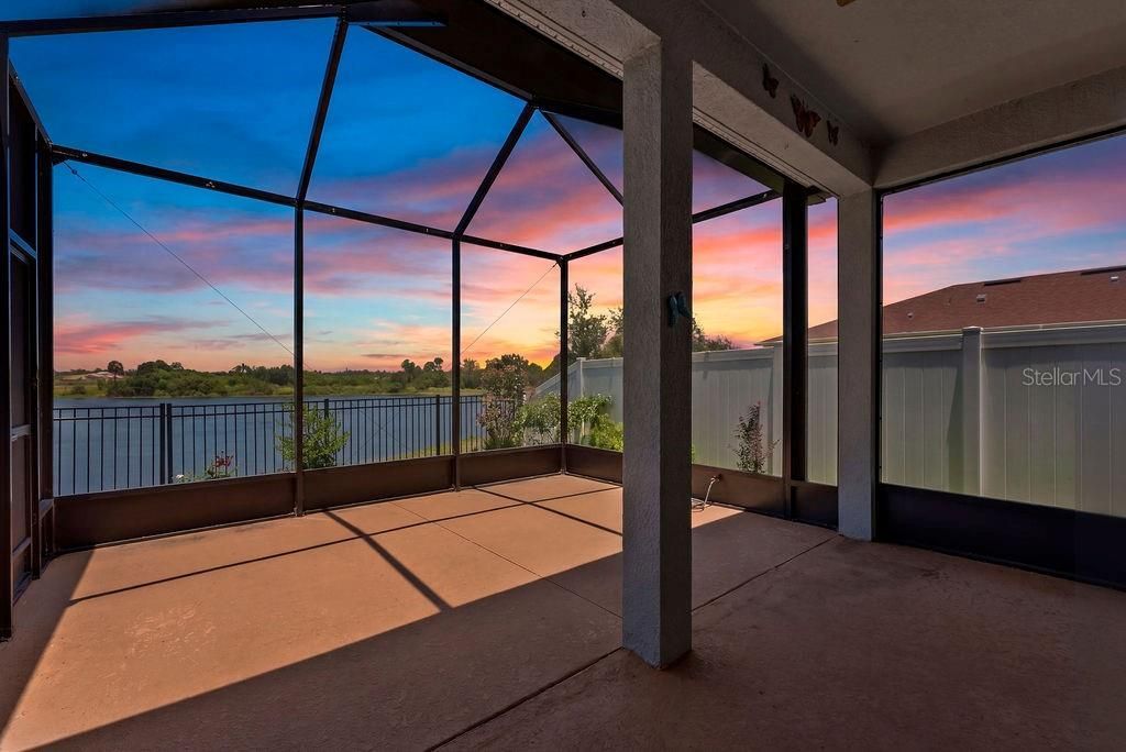 7322 34th Court E, Sarasota, FL 34243 Photo