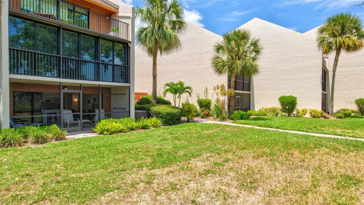 1700 Cove II Place , Unit 310, Sarasota, FL 34242 Photo