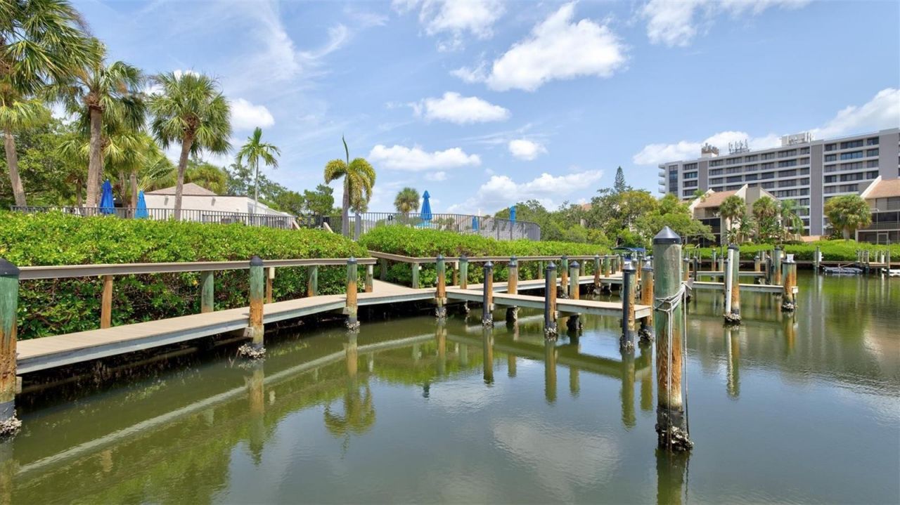 1700 Cove II Place , Unit 310, Sarasota, FL 34242 Photo
