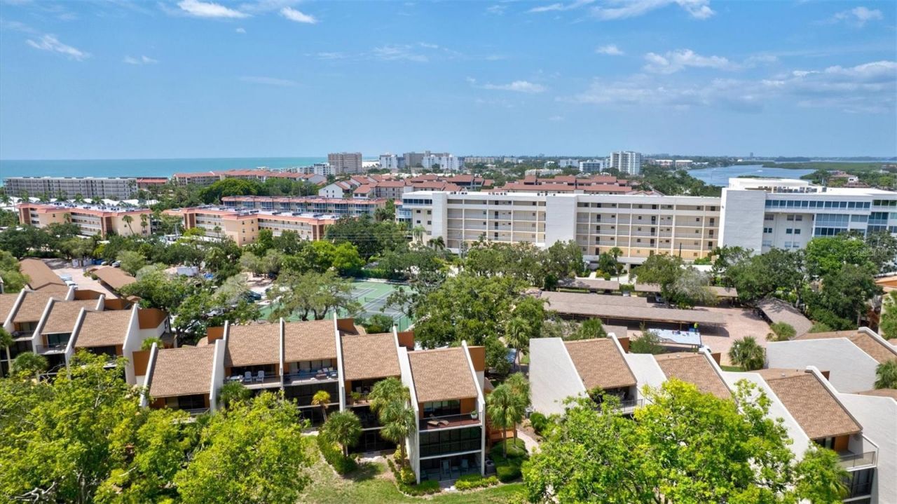 1700 Cove II Place , Unit 310, Sarasota, FL 34242 Photo