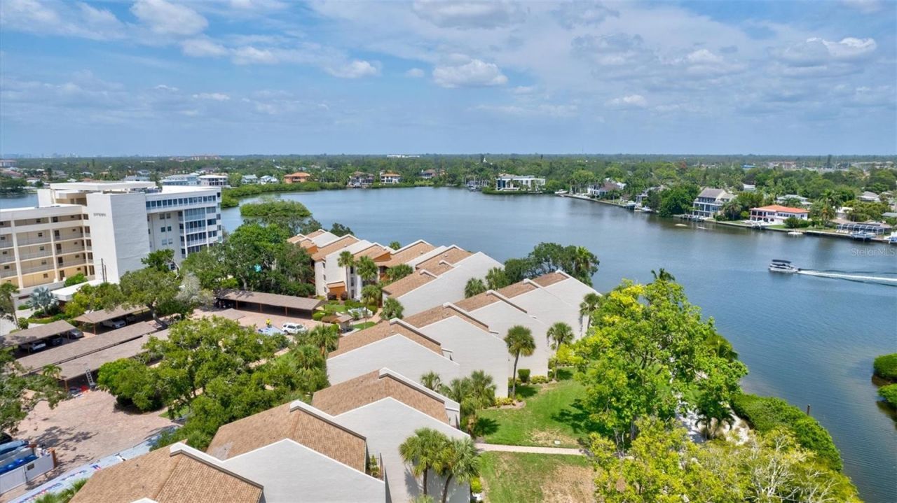 1700 Cove II Place , Unit 310, Sarasota, FL 34242 Photo