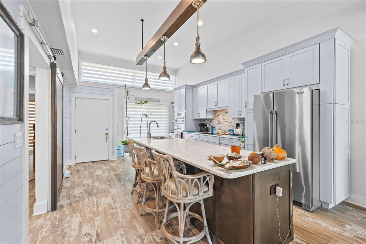 3701 E Bay Drive, Unit 1, Bradenton Beach, FL 34217 Photo