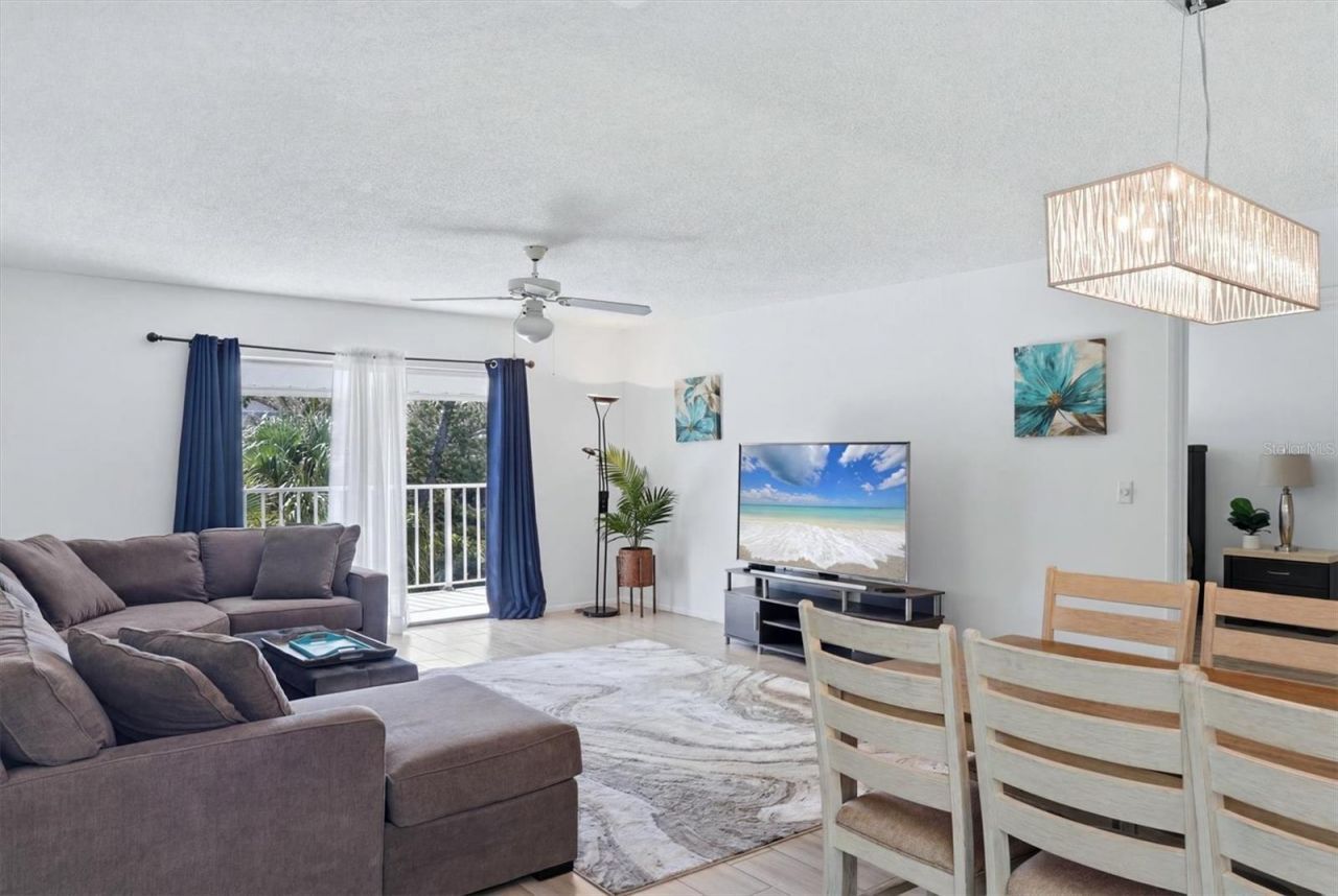 1714 69th Avenue W, Unit A303, Bradenton, FL 34207 Photo