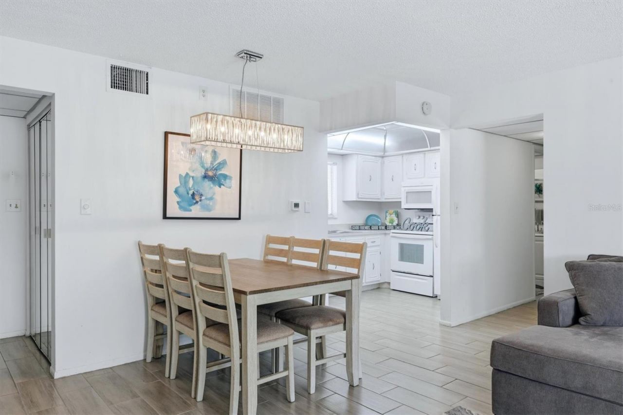 1714 69th Avenue W, Unit A303, Bradenton, FL 34207 Photo