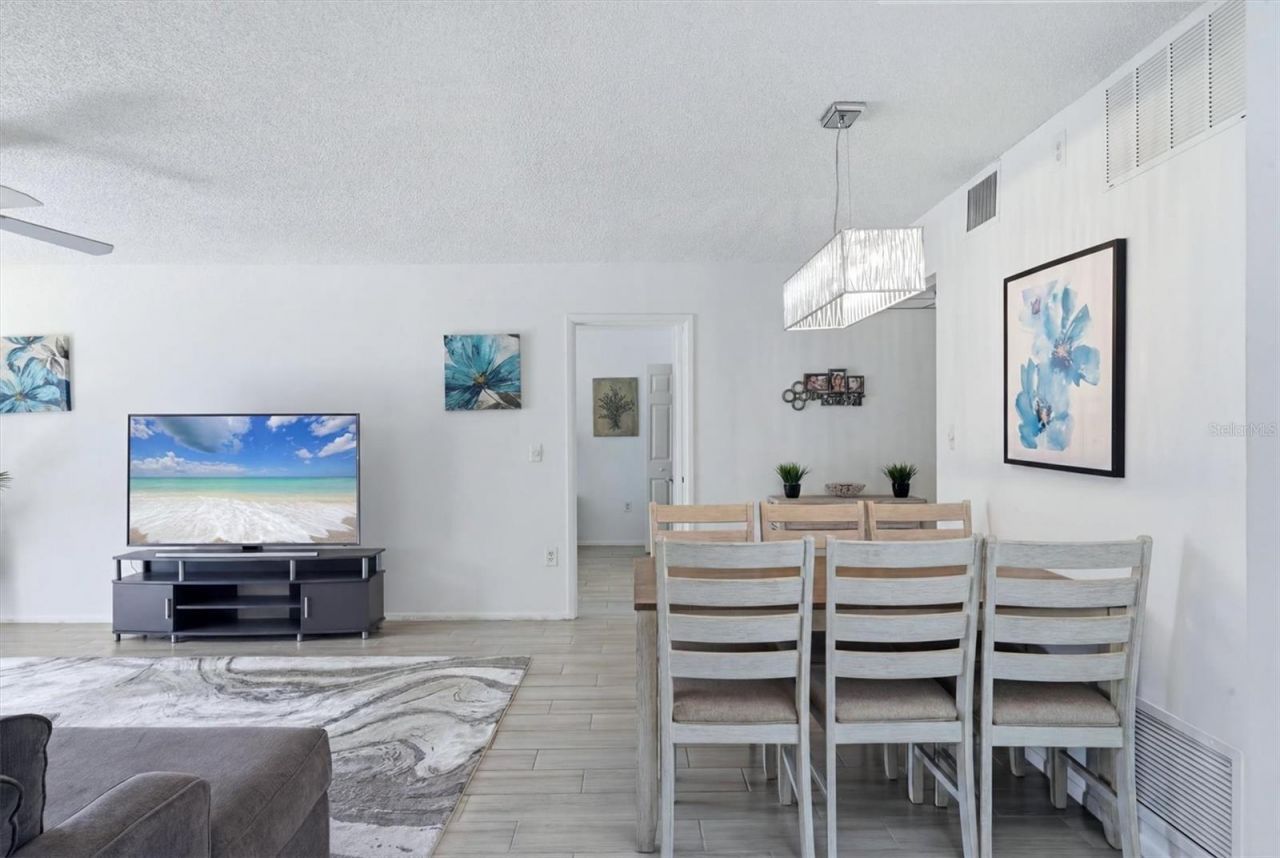 1714 69th Avenue W, Unit A303, Bradenton, FL 34207 Photo