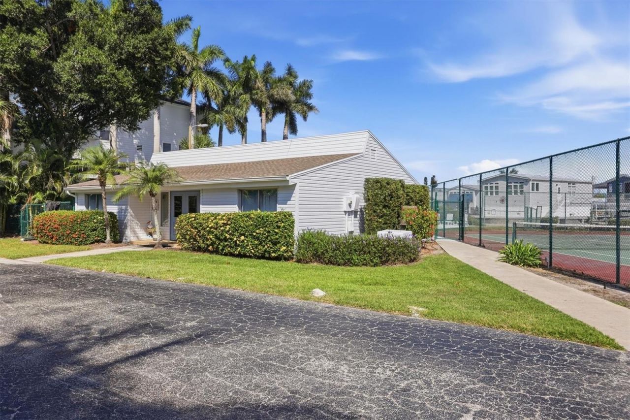 1714 69th Avenue W, Unit A303, Bradenton, FL 34207 Photo