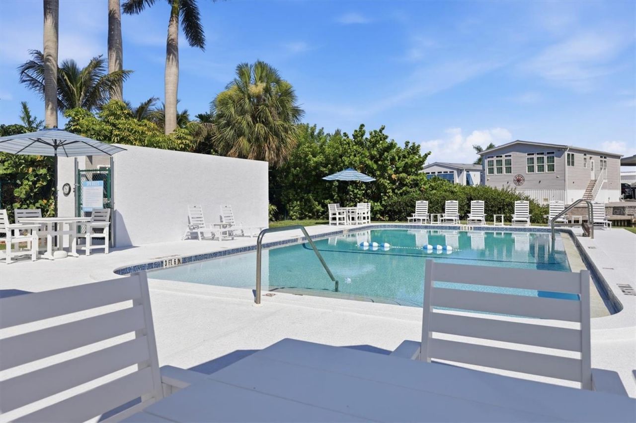 1714 69th Avenue W, Unit A303, Bradenton, FL 34207 Photo