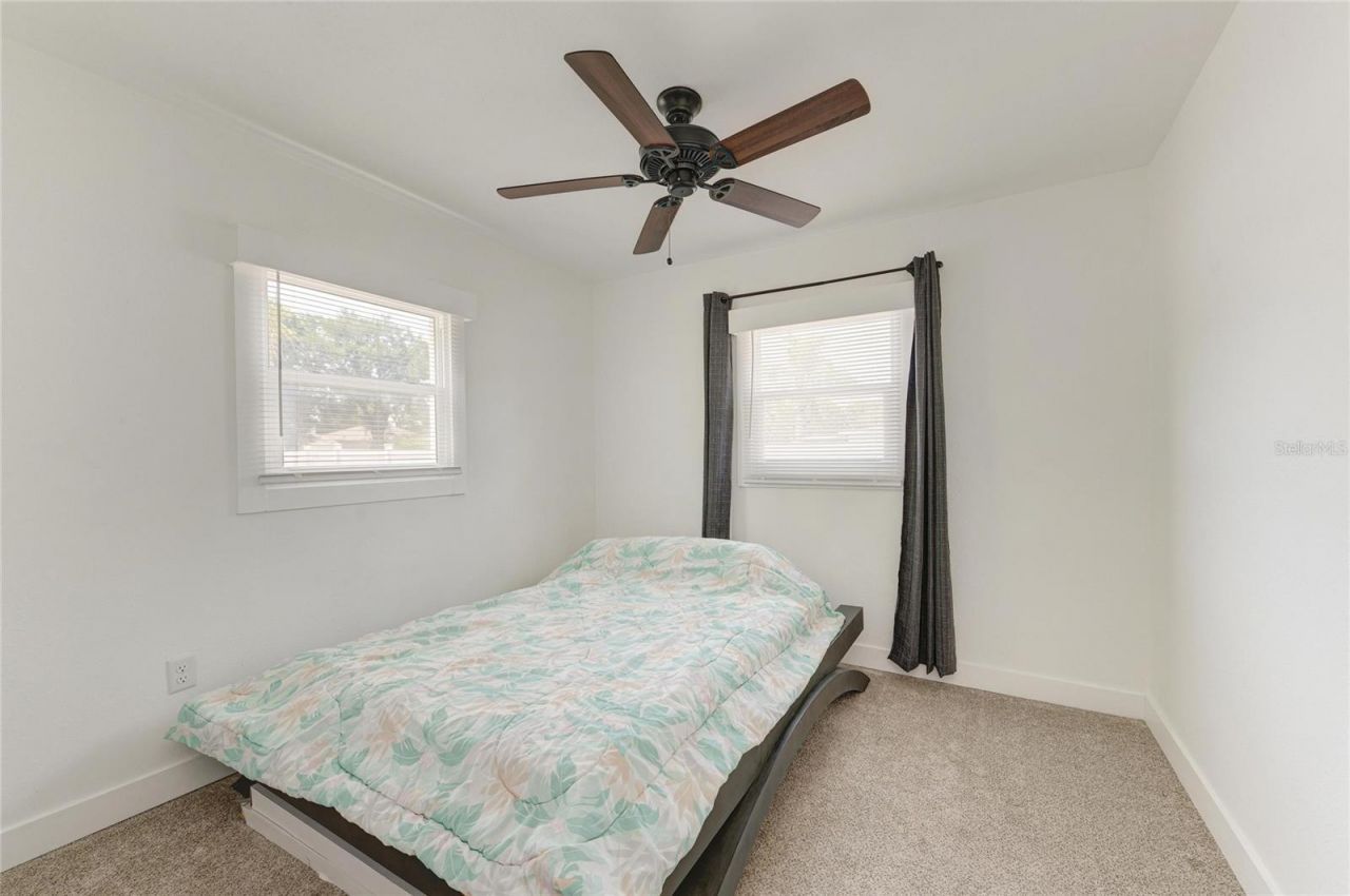 901 Oak Street Sw, Ruskin, FL 33570 Photo