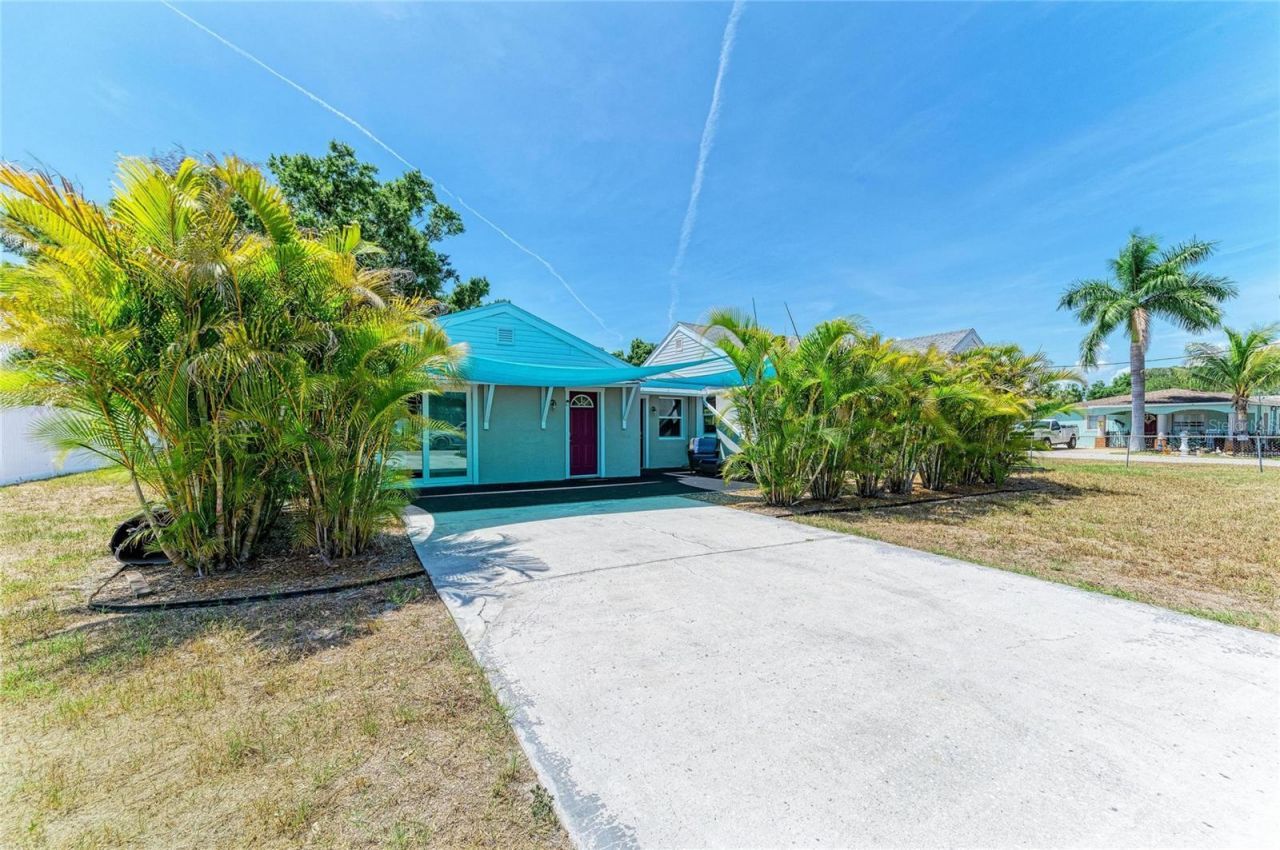 901 Oak Street Sw, Ruskin, FL 33570 Photo