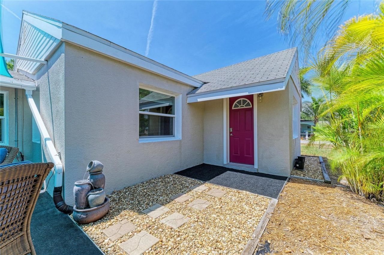 901 Oak Street Sw, Ruskin, FL 33570 Photo