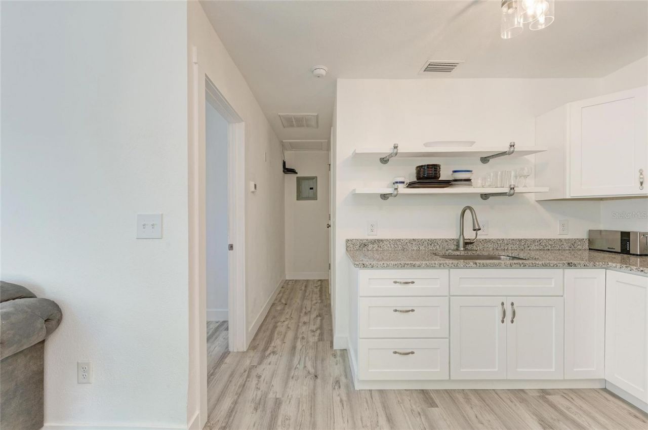 901 Oak Street Sw, Ruskin, FL 33570 Photo