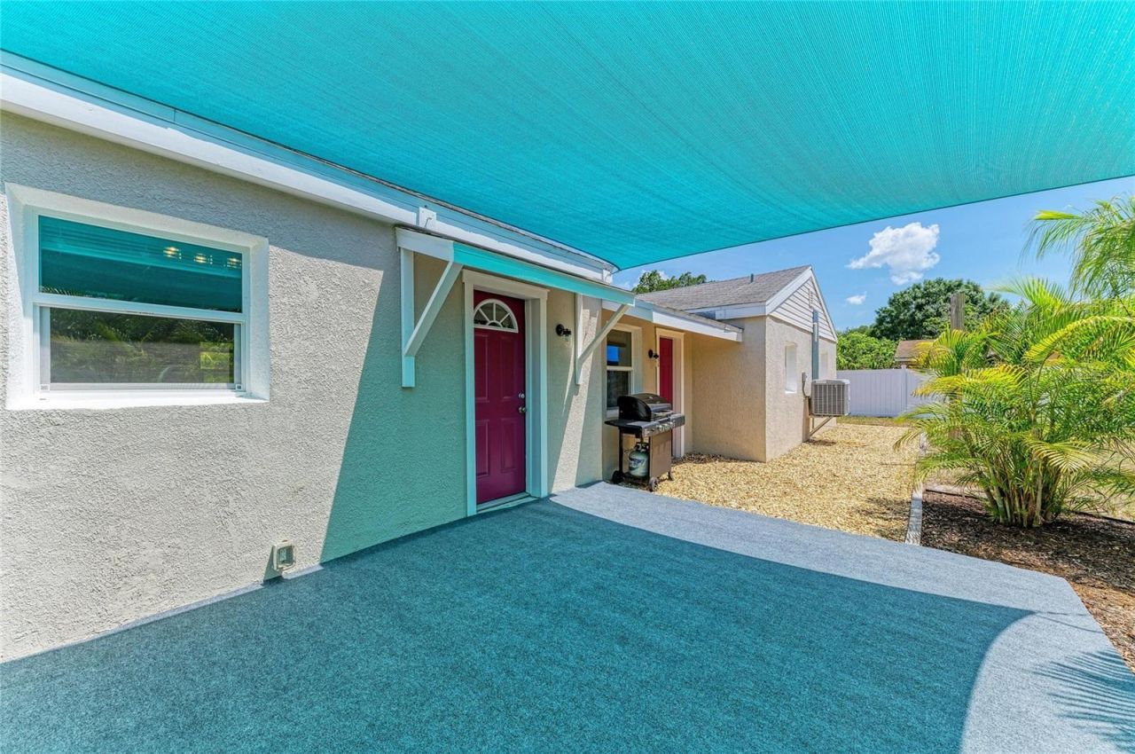 901 Oak Street Sw, Ruskin, FL 33570 Photo