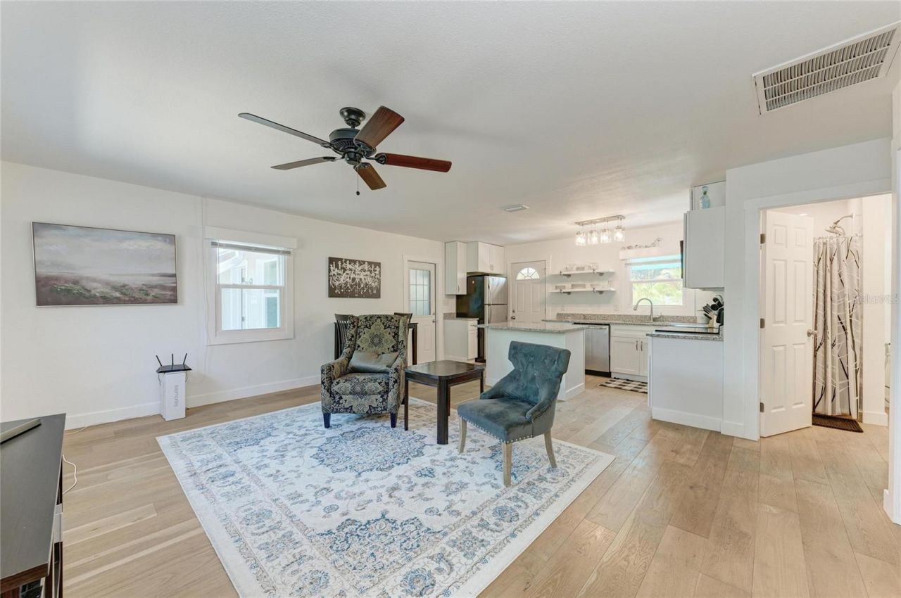 901 Oak Street Sw, Ruskin, FL 33570 Photo