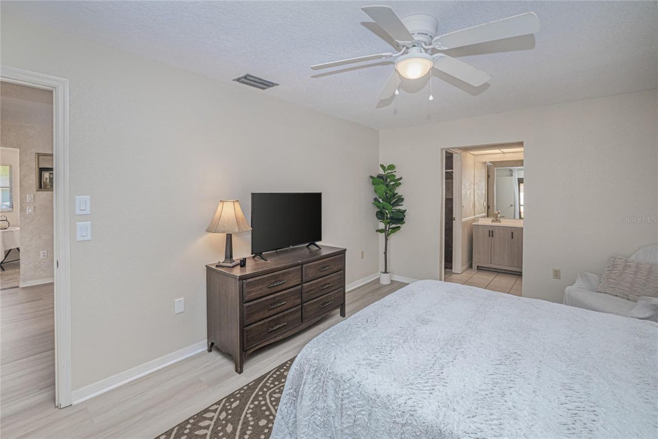 24540 Harborview Road , Unit F1, Punta Gorda, FL 33980 Photo