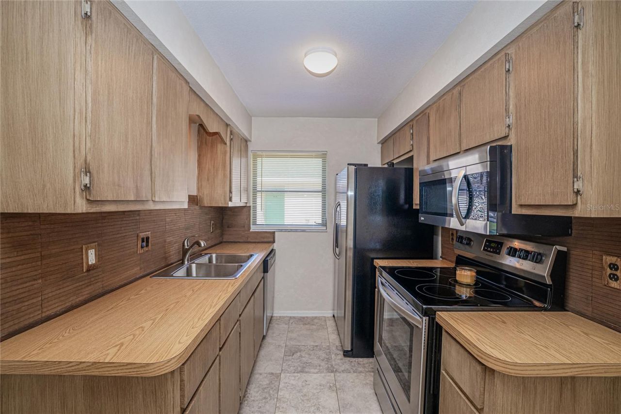 24540 Harborview Road , Unit F1, Punta Gorda, FL 33980 Photo