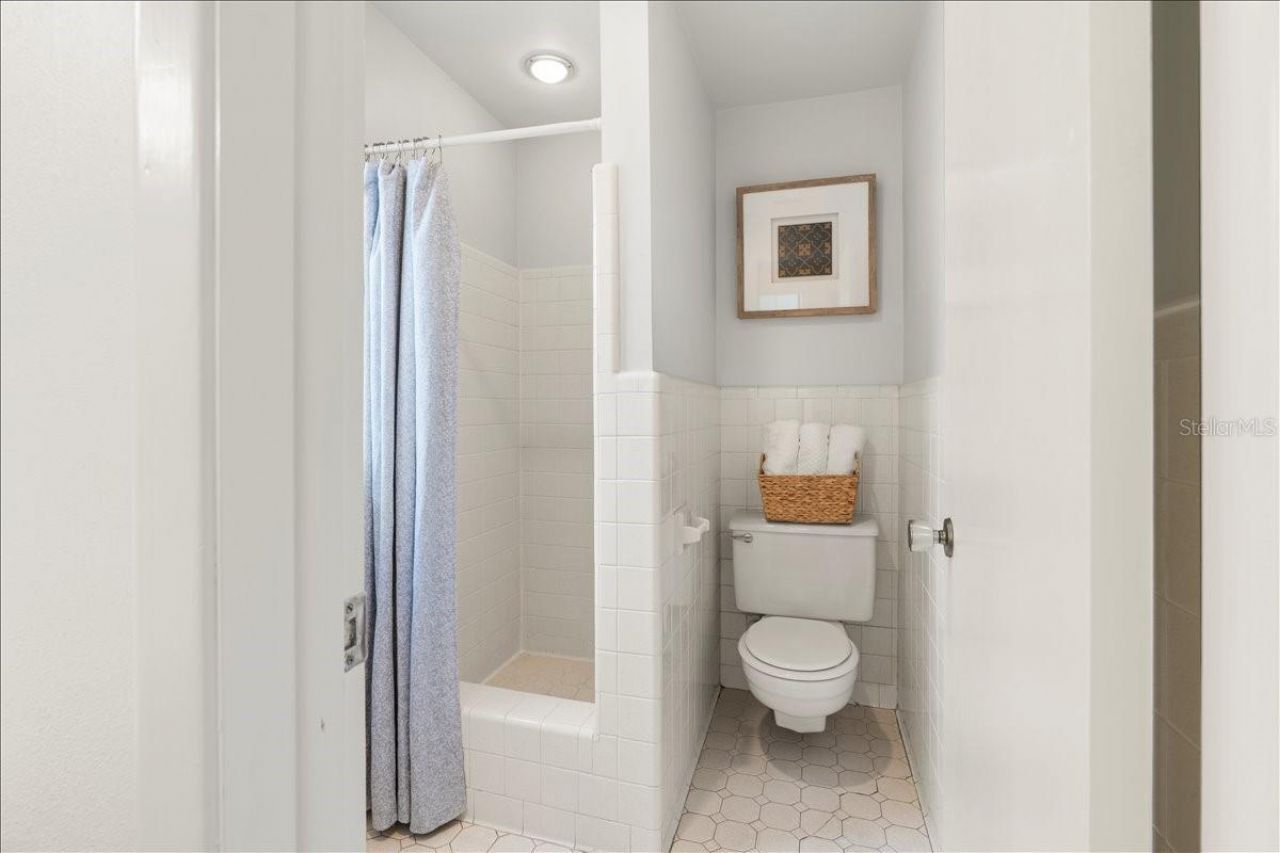 1019 NW 36th Road, Gainesville, FL 32609 Photo