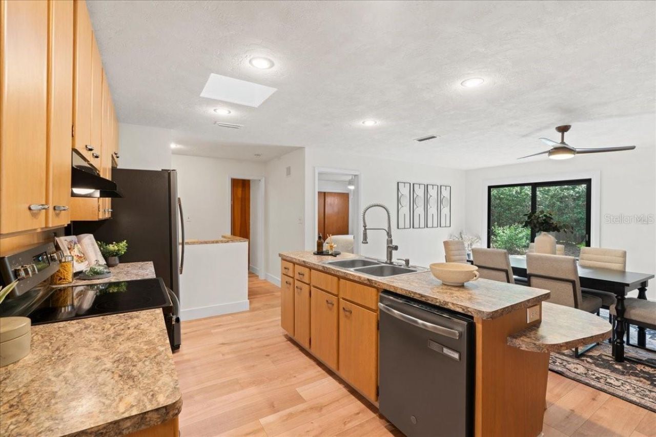1019 NW 36th Road, Gainesville, FL 32609 Photo