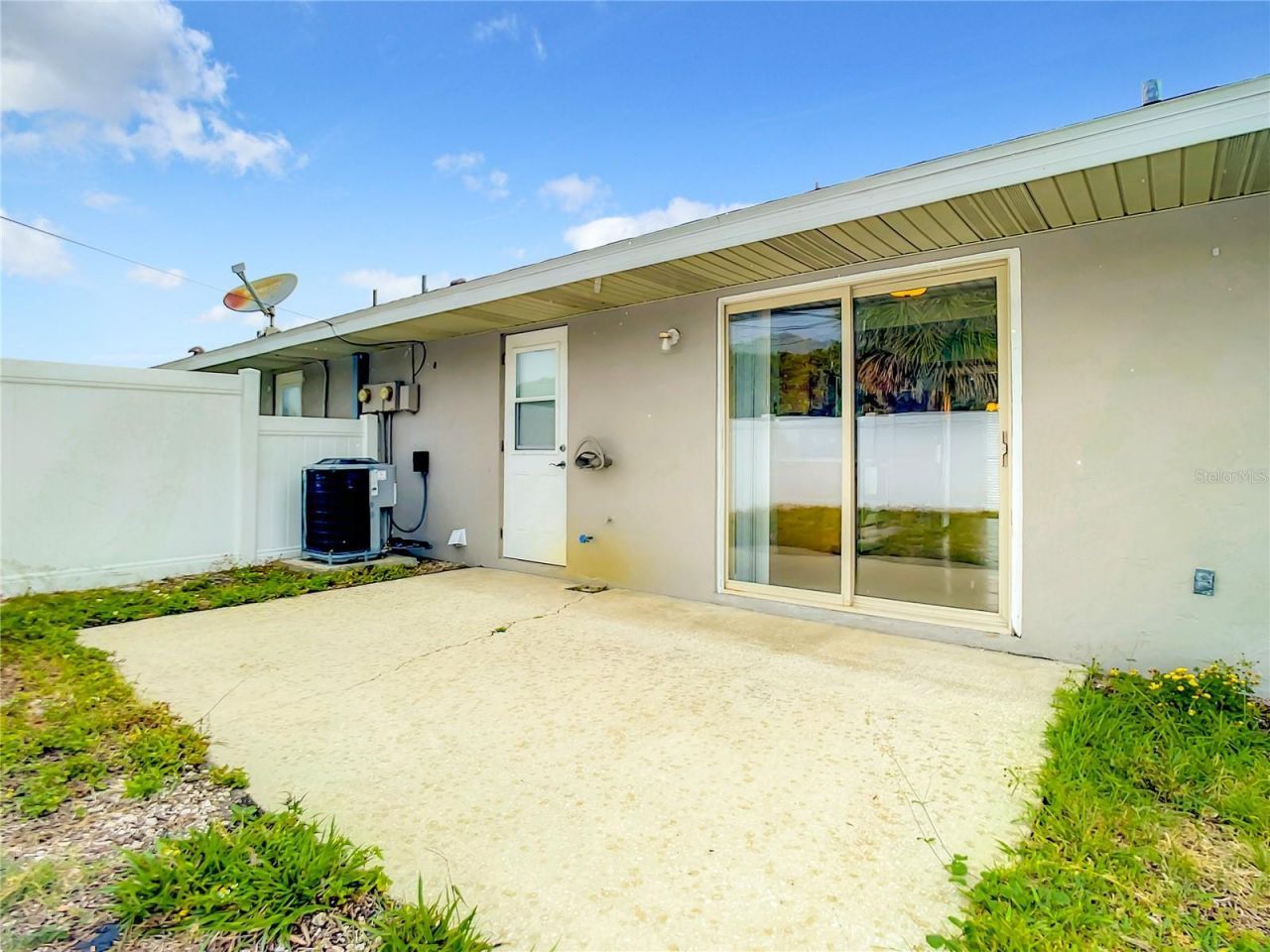 3828 Sandstone Court, New Smyrna Beach, FL 32169 Photo