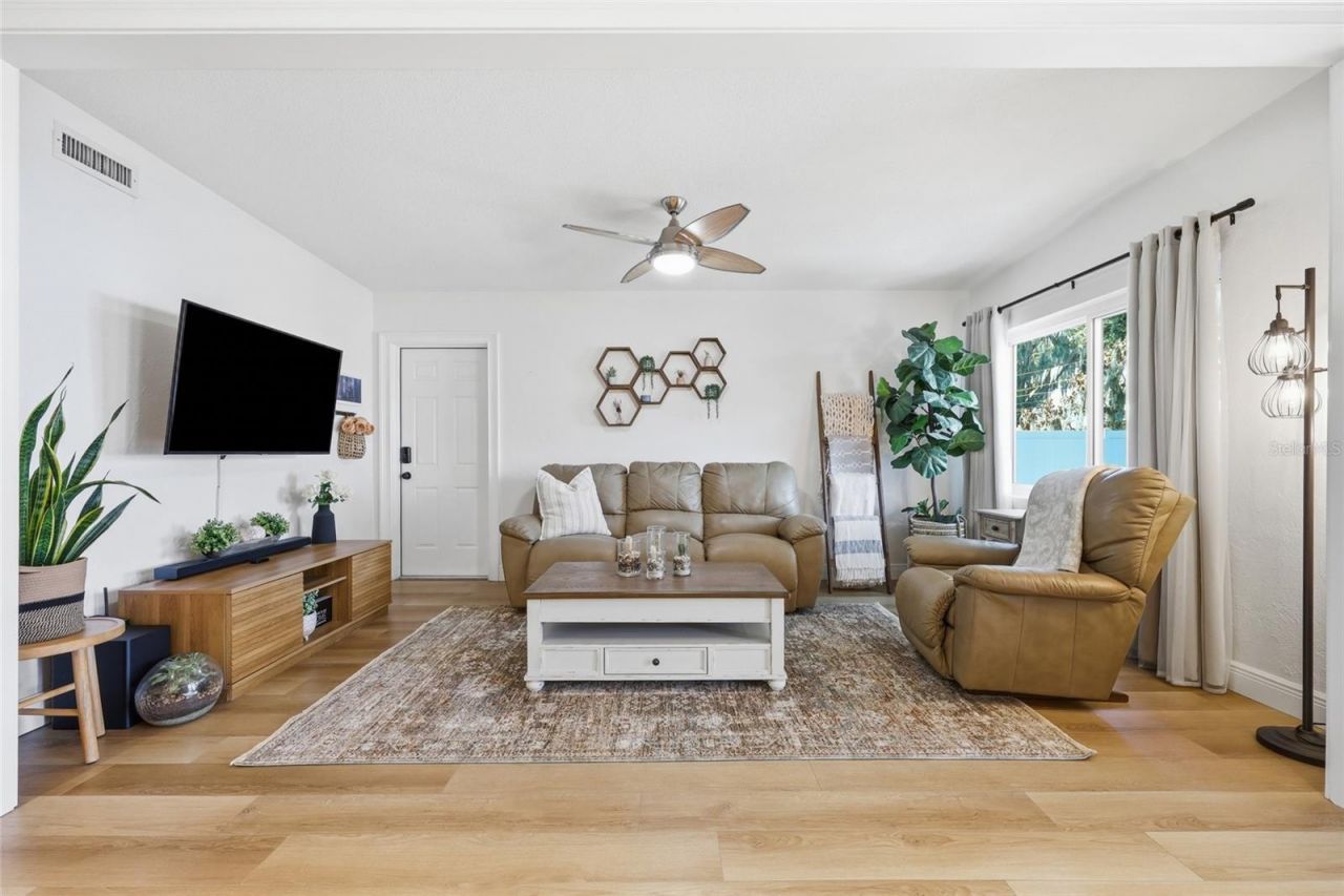 5120 Mortier Avenue , Belle Isle, FL 32812 Photo