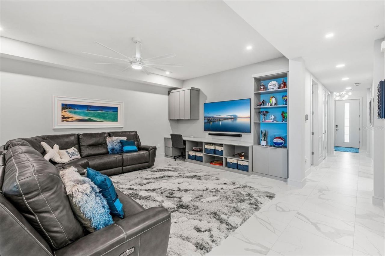 65 N Atlantic Avenue, Unit 205, Cocoa Beach, FL 32931 Photo