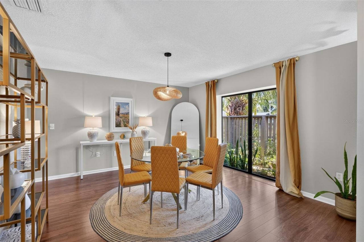 3935 Country View Lane , Sarasota, FL 34233 Photo