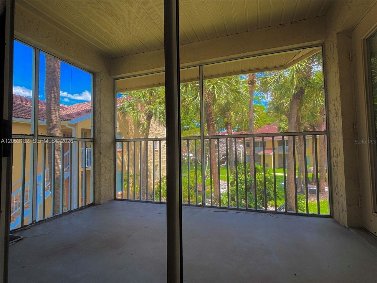 1040 Coral Springs Club, Unit 1040, Coral Springs, FL 33071 Photo
