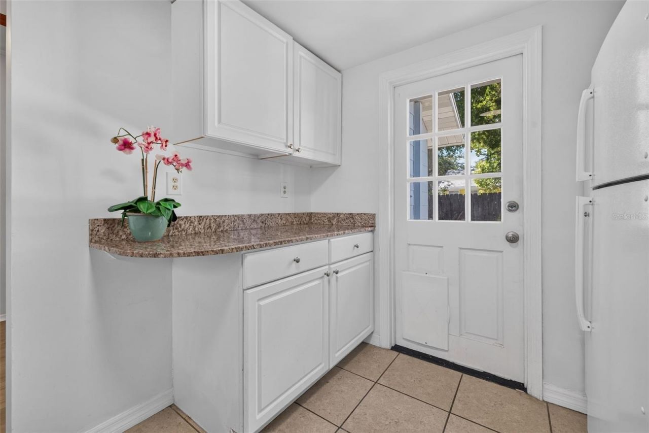 1162 Highland Street N, Saint Petersburg, FL 33701 Photo
