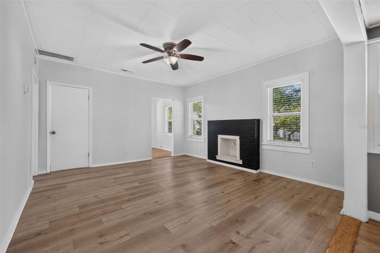 1162 Highland Street N, Saint Petersburg, FL 33701 Photo
