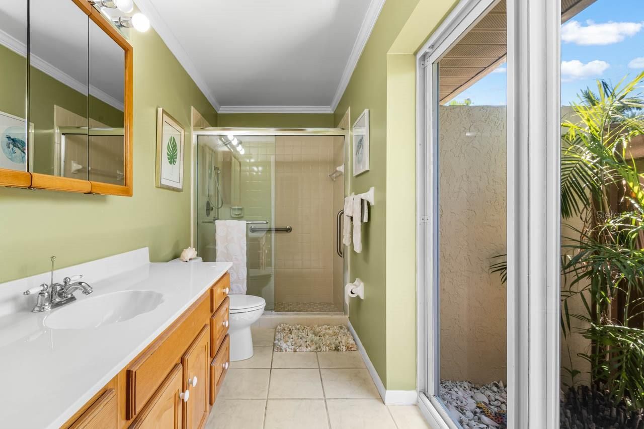 4503 Coral Lake Drive , Bradenton, FL 34210 Photo